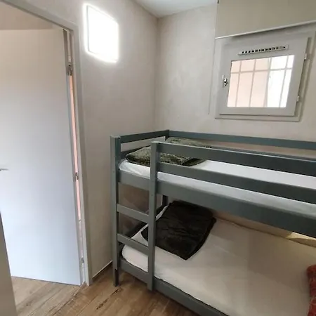 Les Chenes Climatise Avec Terrasse A 8mn A Pieds De La Apartment *