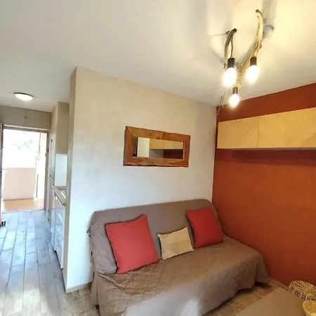 Les Chenes Climatise Avec Terrasse A 8mn A Pieds De La Apartman *